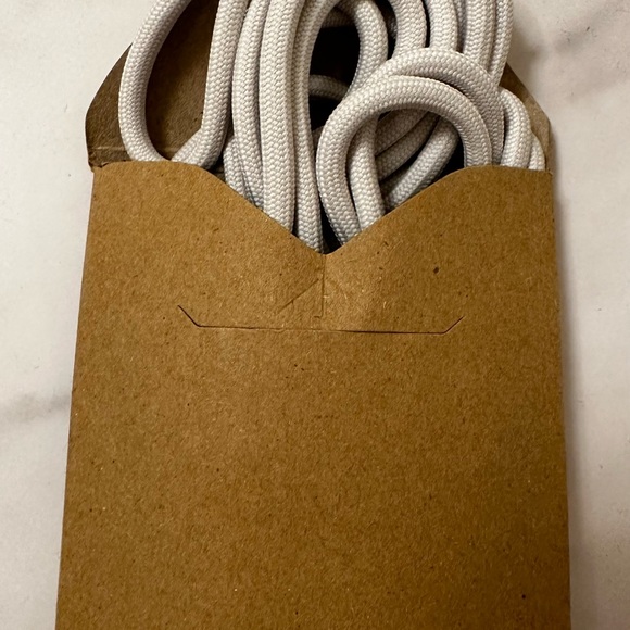 adidas Yeezy Boost 380 - Picture 5 of 6